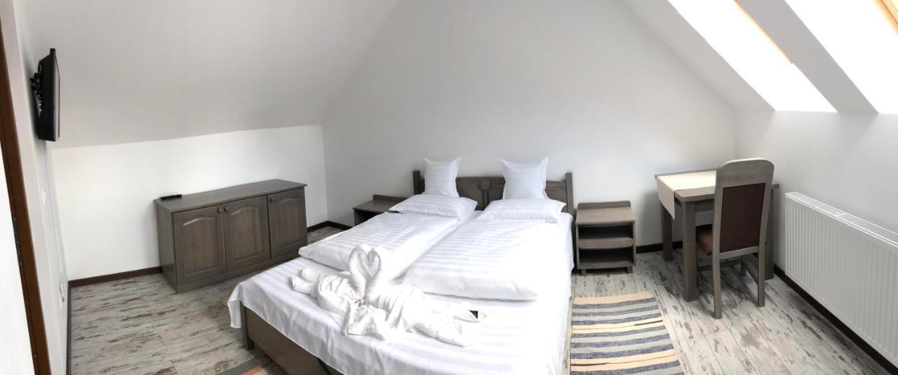 Patakmenti Panzio Spa 코룬드 외부 사진