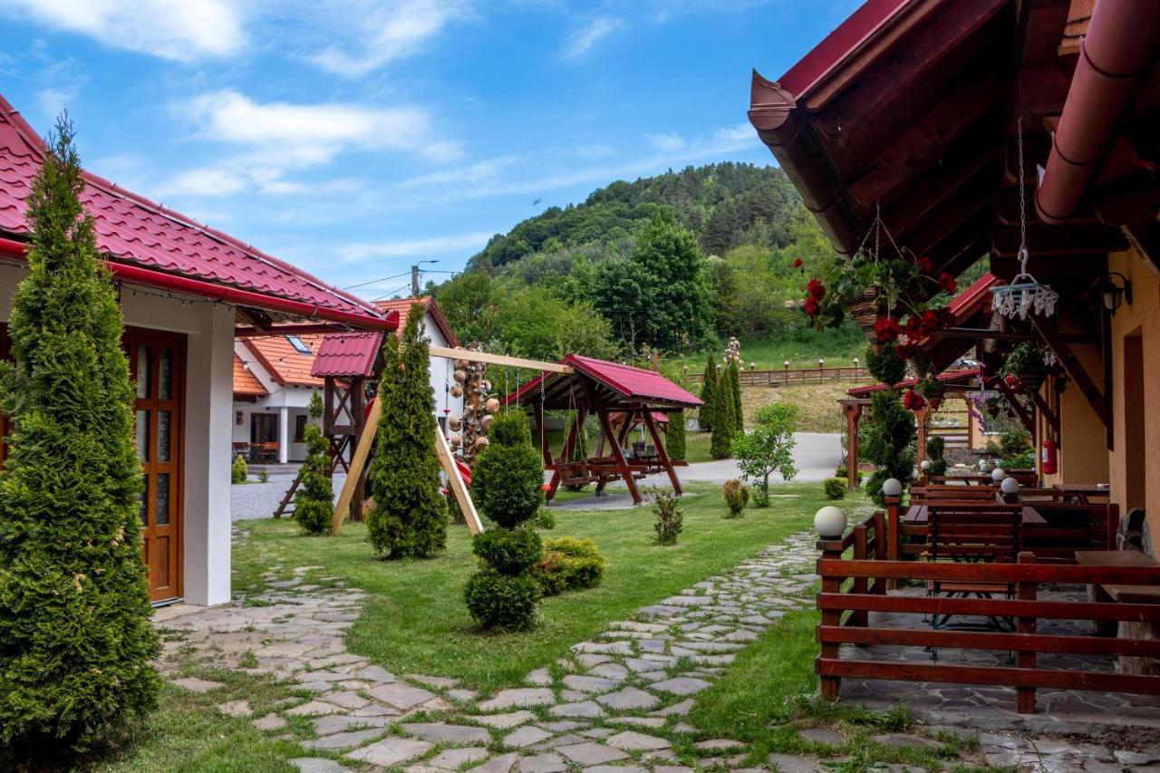 Patakmenti Panzio Spa 코룬드 외부 사진