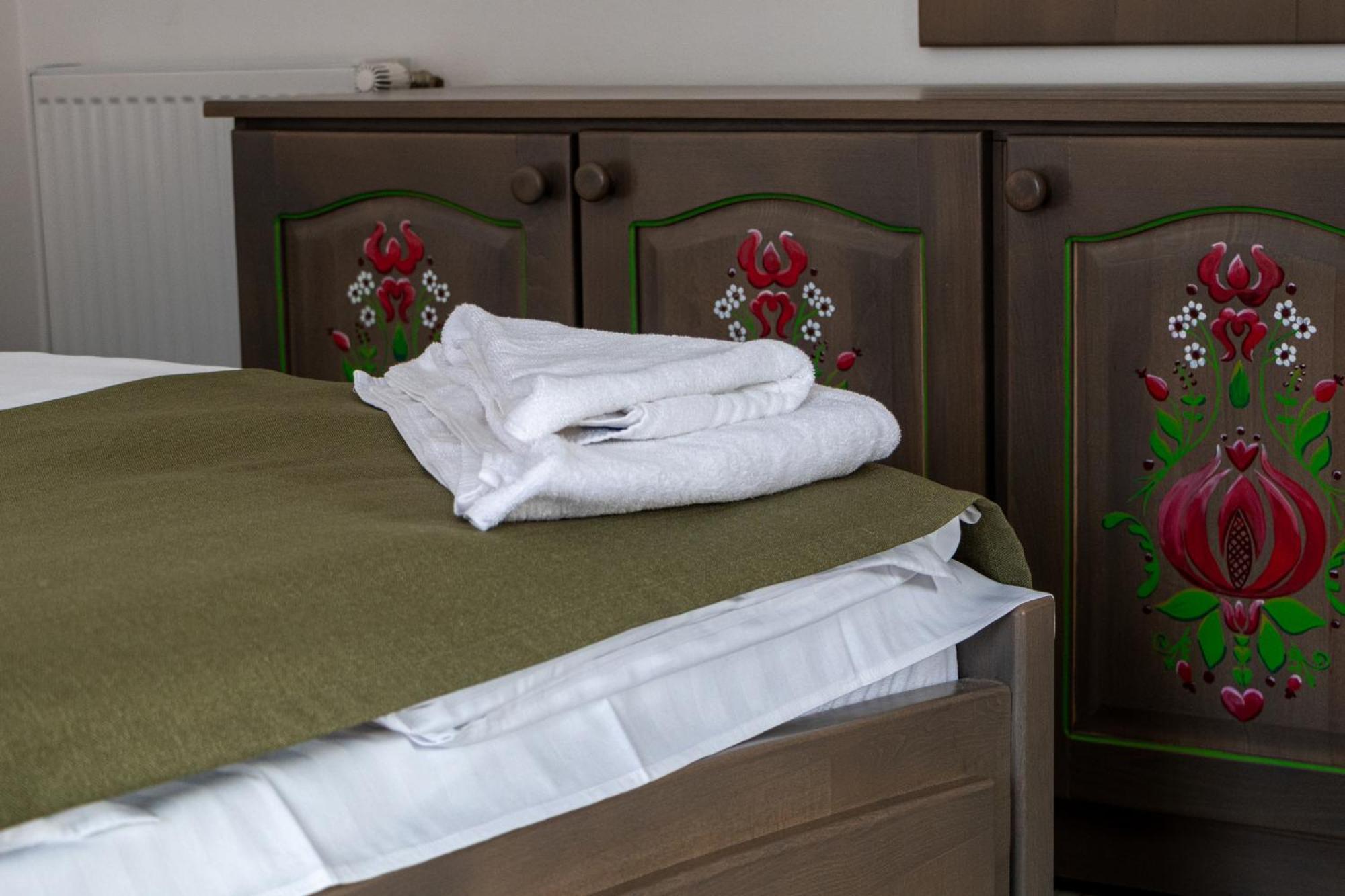 Patakmenti Panzio Spa 코룬드 외부 사진