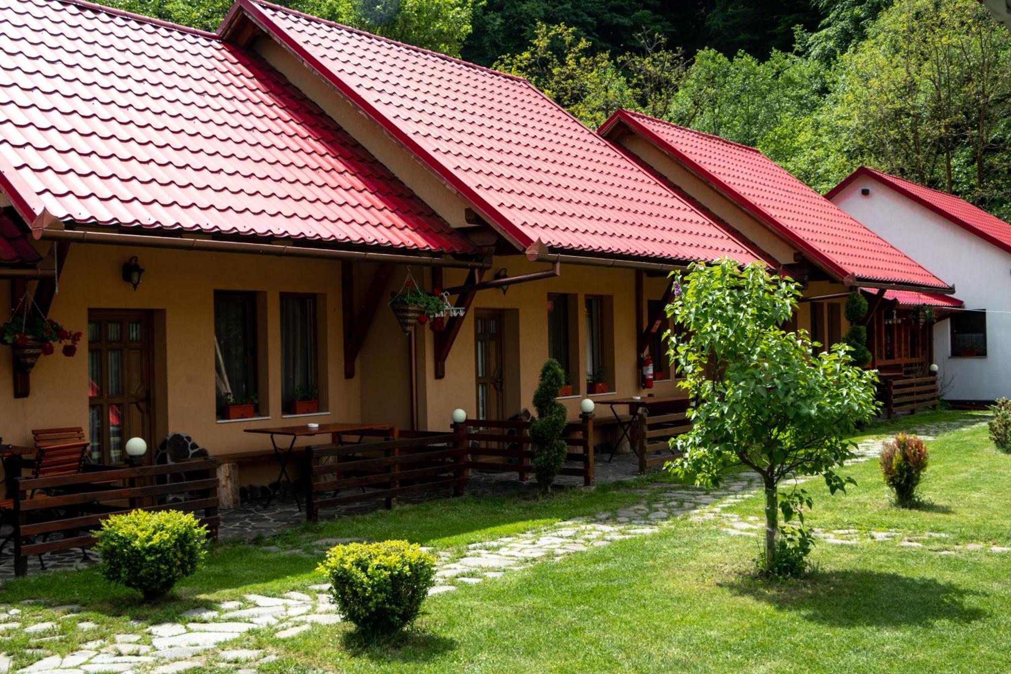 Patakmenti Panzio Spa 코룬드 외부 사진
