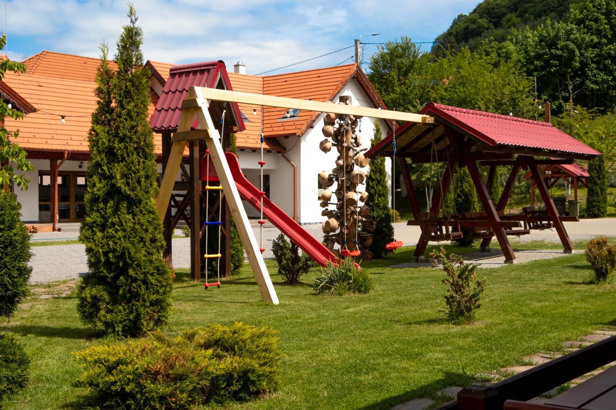 Patakmenti Panzio Spa 코룬드 외부 사진
