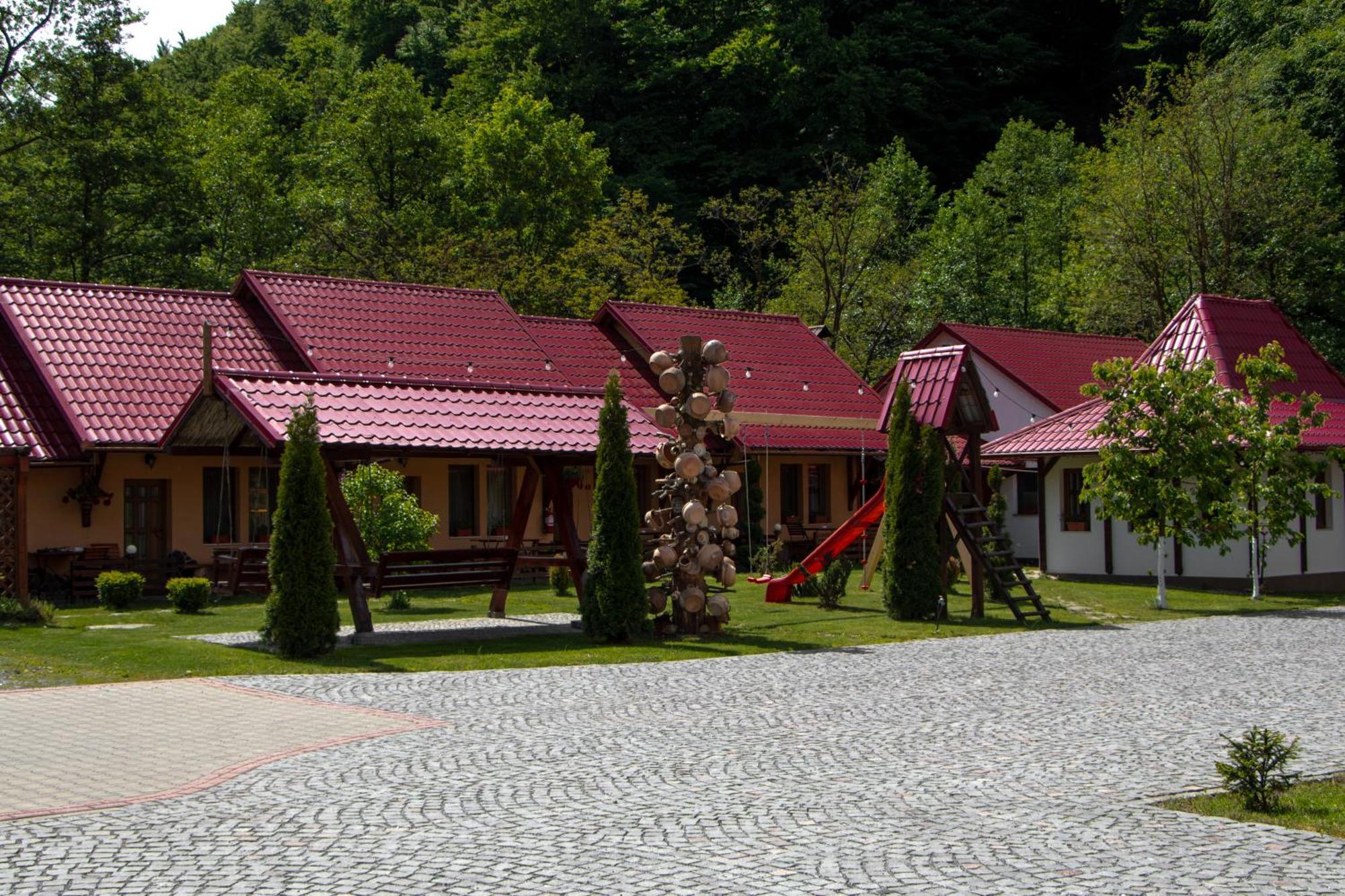 Patakmenti Panzio Spa 코룬드 외부 사진
